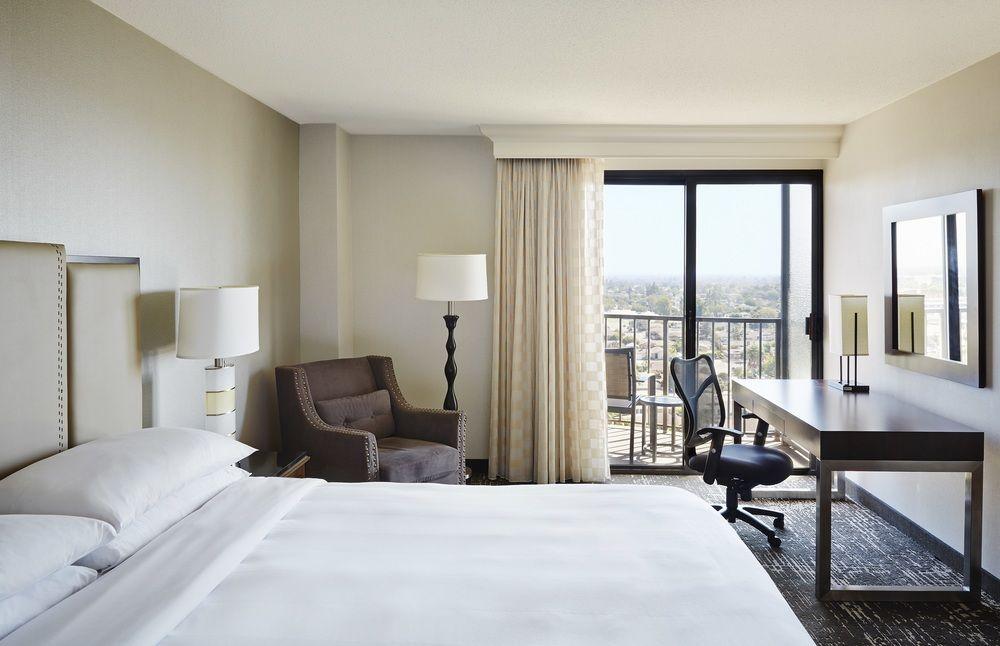 Anaheim Marriott Hotel Exterior foto